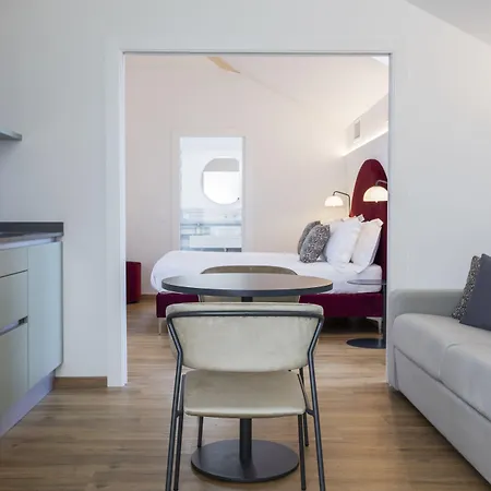 Hotel Rossella Muralto